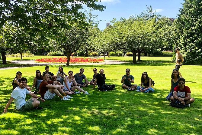 Cardiff City Private Guided Walking Tour - Cardiff’s Civic Centre and its memorials