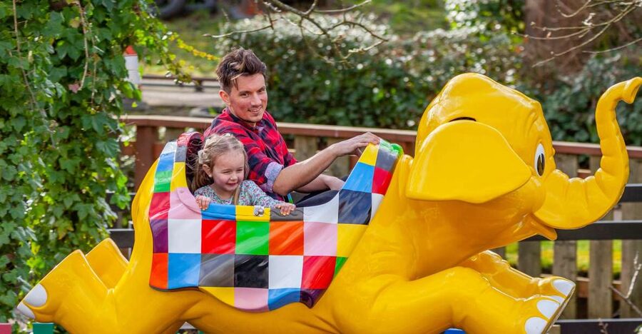 Chessington World of Adventures Resort: Entrance Ticket - The best bits at a glance