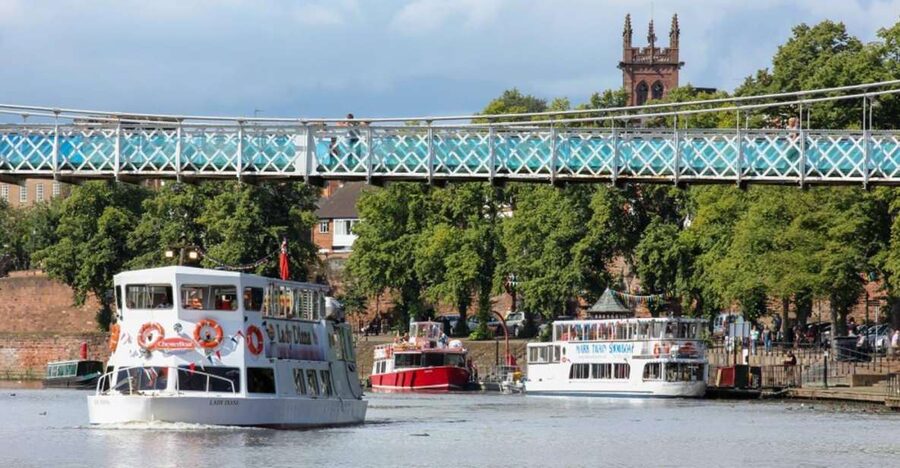 Chester: Half-Hour City Cruise - Accessibility and practical planning