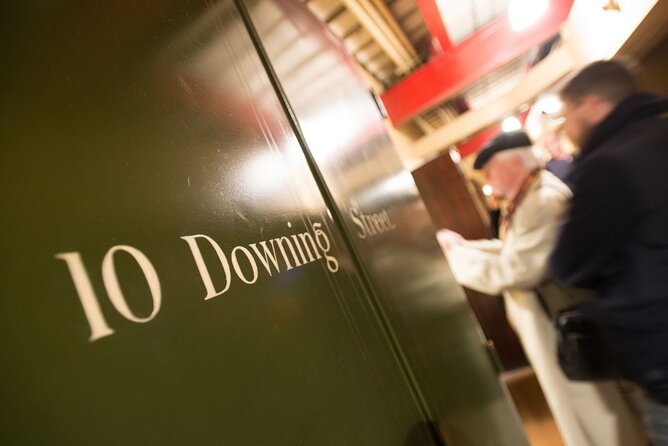 Churchill War Rooms "Behind The Glass" and Private Car Tour - The value of private access and an expert guide