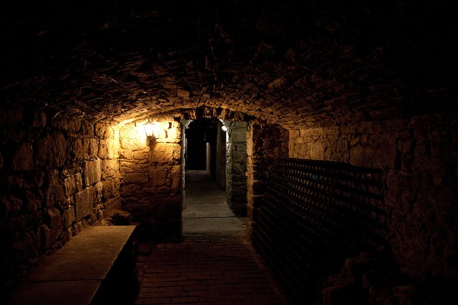 City of the Dead Underground Vaults (Day) - How the 1-hour-20-minute itinerary feels