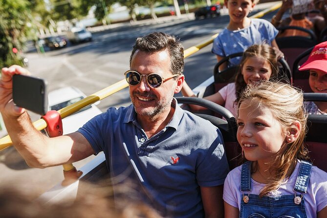 City Sightseeing London Hop-On Hop-Off Bus Tour & Bookable Extras - Timing, Crowds, and London Traffic