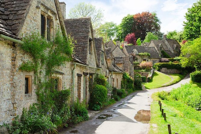 Cotswolds Day Trip from London with Optional Village Lunch - Burford: the Cotswold gateway