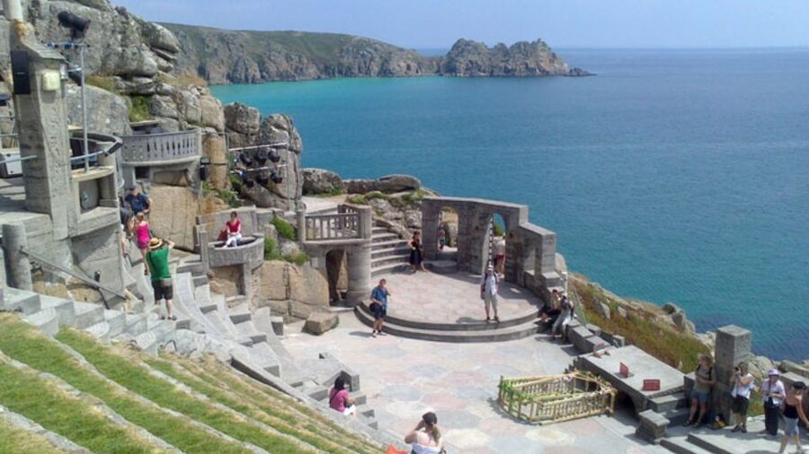 Devon and Cornwall: 5-Day Tour from London - Why this small-group format works