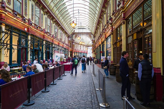 Devour London: Borough Market & Leadenhall Food Tour with Wine - French meringues at Aux Merveilleux de Fred