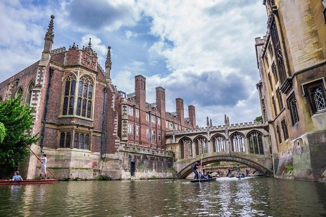 Discover Oxford and Cambridge with Guide from London by Coach - Who will enjoy this Oxford and Cambridge trip?