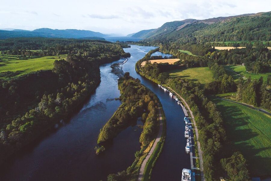 Dochgarroch: Loch Ness and Caledonian Canal 2-Hour Cruise - How much value do you get for $41?