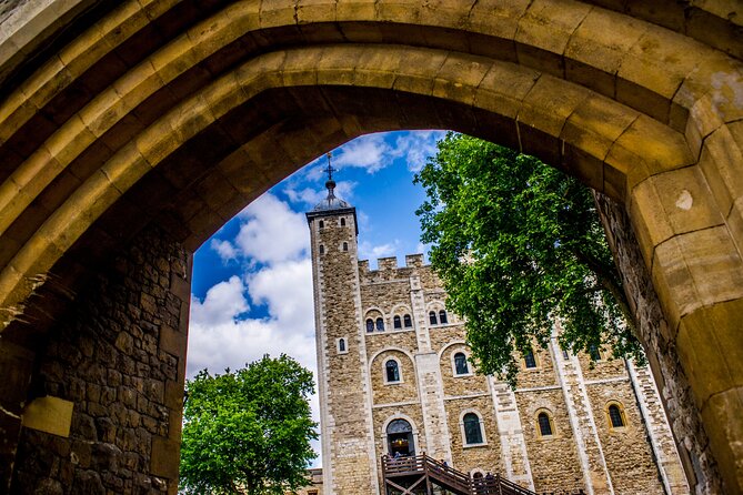 Easy Access Tower of London Crown Jewel Torture and Executions - Why timed access matters at the Tower of London
