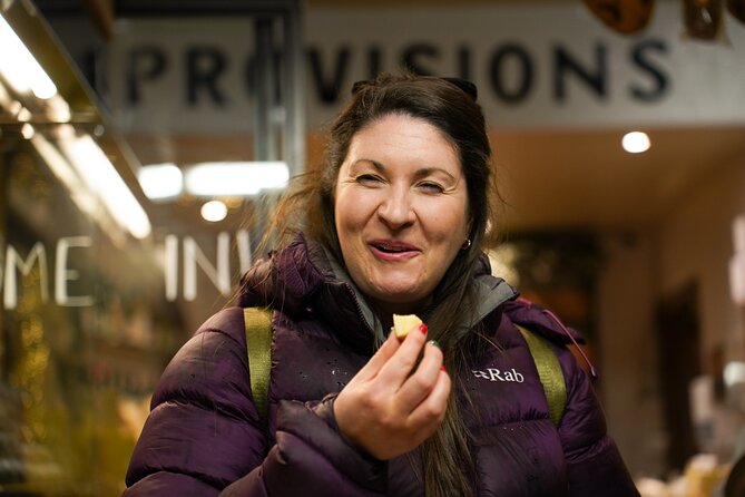 Eating Edinburgh: Old Town Food & Drinks Tour - Cafe Royal and a bowl of Cullen skink