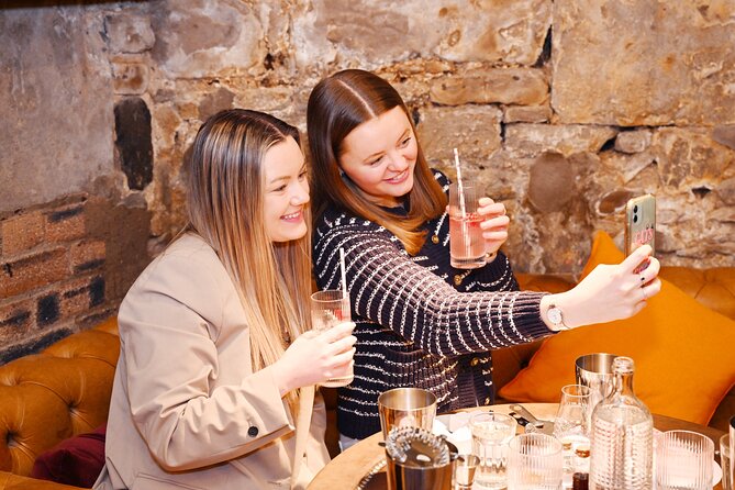 Eden Mill Edinburgh Love Gin Cocktail Masterclass - Making your own cocktail with bar tools