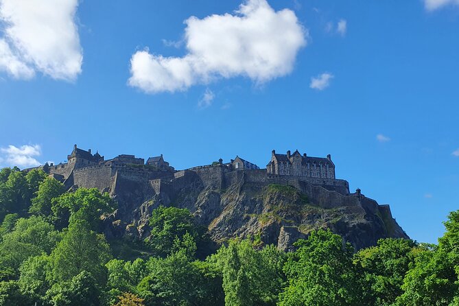 Edinburgh Castle Highlights Tour with Tickets, Map, and Guide - Starting on the Royal Mile beside David Hume