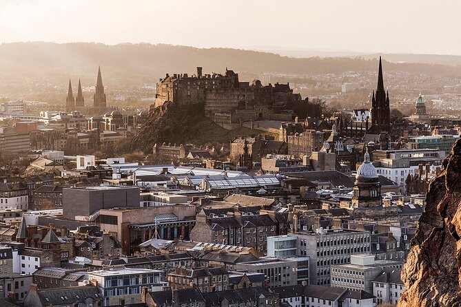 Edinburgh Castle & Royal Mile Walking Tour - Ticket Included - Entering Edinburgh Castle with the ticket included