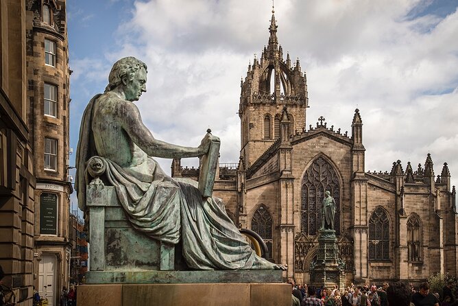 Edinburgh Castle & Royal Mile Walking Tour - Ticket Included - St. Giles’ Cathedral and the Act of Union