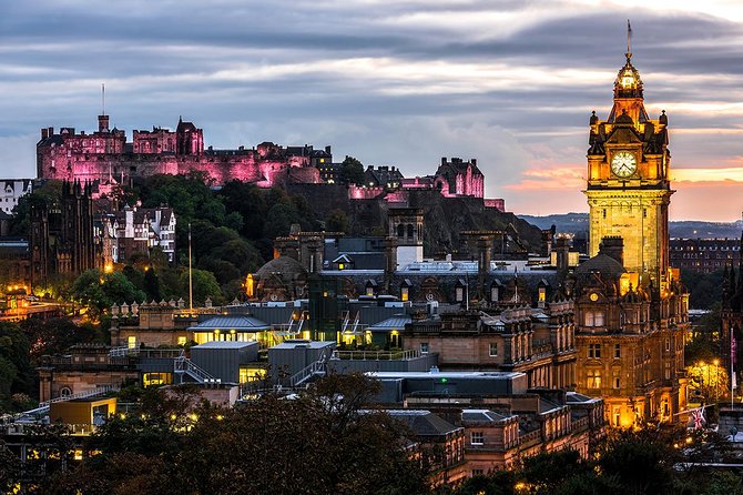 Edinburgh Darkside Walking Tour: Mysteries, Murder and Legends - The final pub near the Royal Mile
