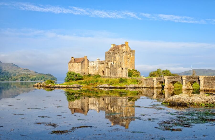 Edinburgh: Eilean Donan, Loch Ness & Glenfinnan 2-Day Tour - Loch Ness from Fort Augustus