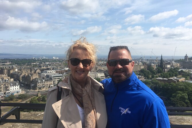 Edinburgh Highlights & Hidden Gems: Private Tour with a Local - Edinburgh Castle, Scott Monument, and the city’s first look