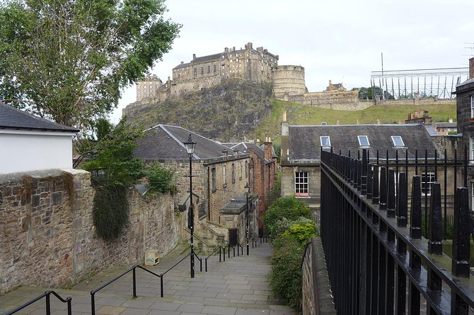Edinburgh: History Lovers Old Town Walking Tour - Grassmarket, old pubs, and the Castle view