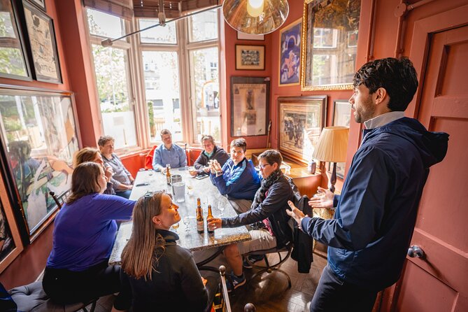 Edinburgh: Pubs & History Walking Tour with Beer Tasting - Why pair Edinburgh history with beer?