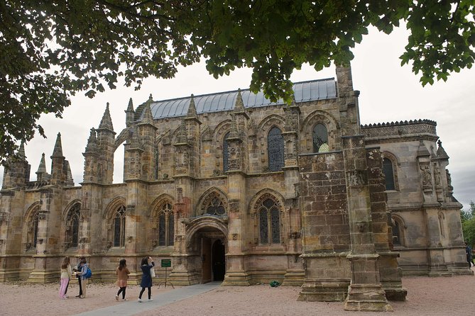 Edinburgh: Rosslyn Chapel, the Borders & Glenkinchie Distillery - Should you book the Rosslyn Chapel and Glenkinchie tour?