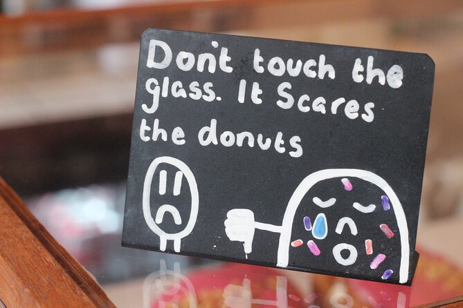 Edinburgh’s Donut & Pastry Experience with Underground Donut Tour - Grassmarket Square and Edinburgh Castle