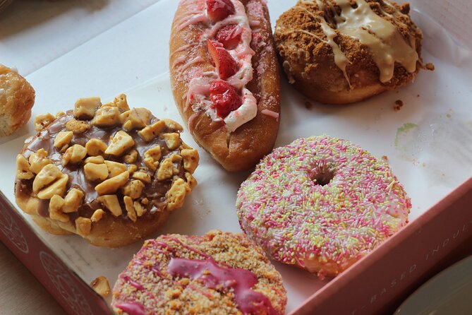 Edinburgh’s Donut & Pastry Experience with Underground Donut Tour - The Royal Mile and its darker stories