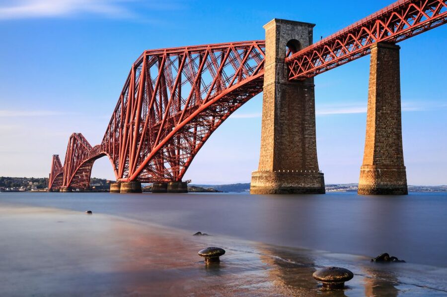 Edinburgh: St Andrews, Dunnottar Castle & Falkland Tour - A brief coffee stop in Falkland