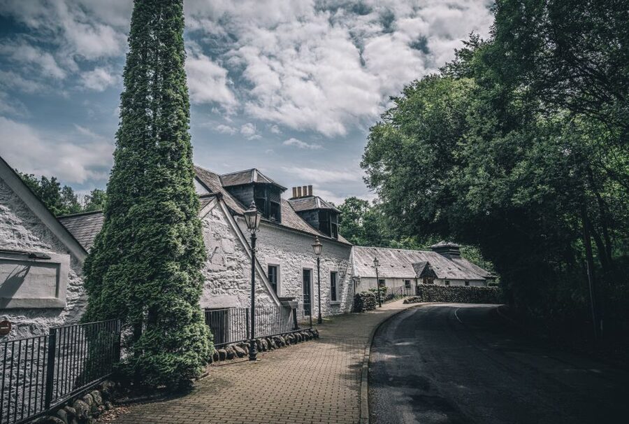 Edinburgh: Ultimate Whisky Experience - Dewar’s Aberfeldy and the whisky-and-chocolate pairing