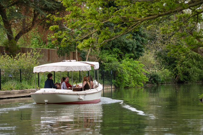 Evening Cocktail Cruise in Oxford - What this Oxford cocktail cruise is really like