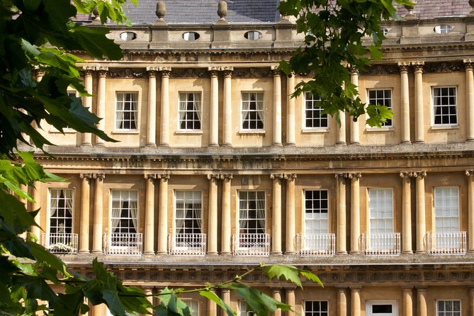 Exceptional Bath tour guide making your visit splendidly memorable. - Key points to know before you book