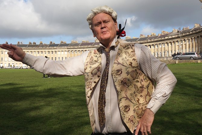 Exceptional Bath tour guide making your visit splendidly memorable. - How Paul Elliott guides the city