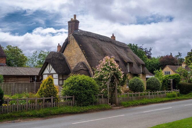 Explore the Hidden Gems of Cotswolds Private Tour - Snowshill: the quieter village pause