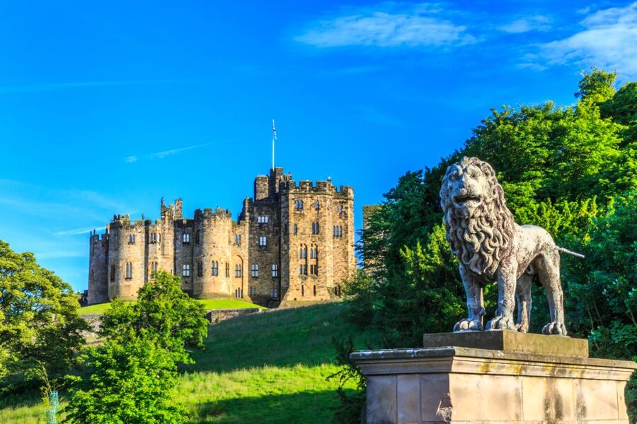 From Edinburgh: Alnwick Castle and Scottish Borders Tour - Is $129 good value?
