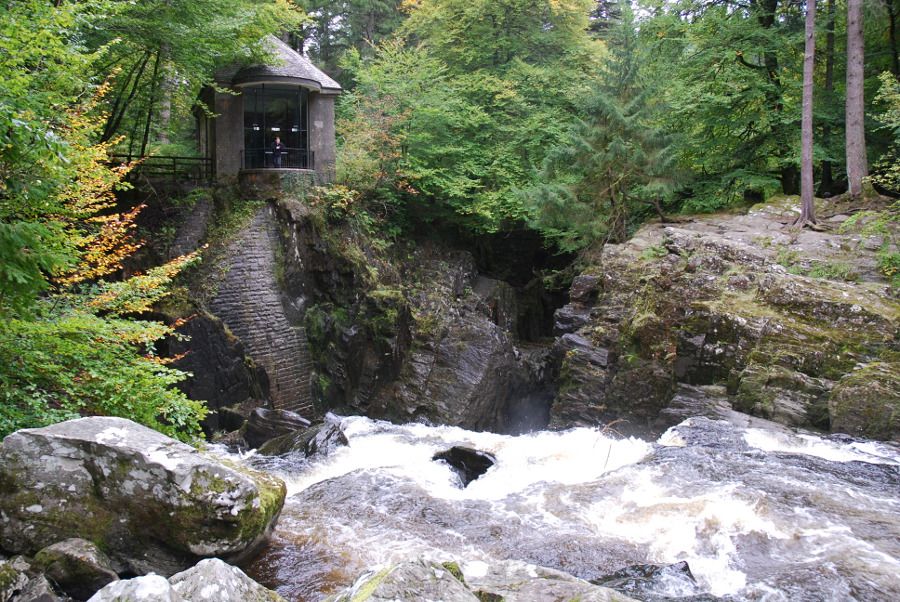 From Edinburgh: Best of Scotland Small-Group Day Tour - Killiecrankie Gorge and the Highland Charge