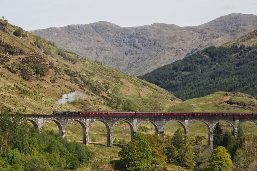 From Edinburgh: Hogwarts Express and Scottish Highlands Tour - Mallaig and the Jacobite Steam Train