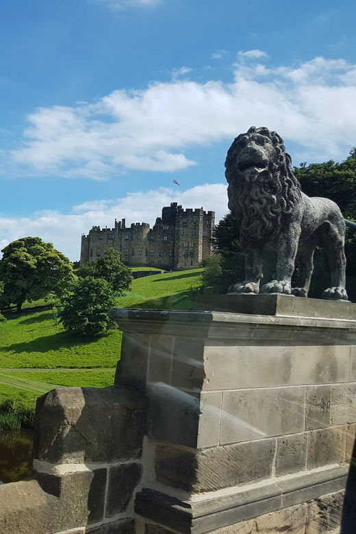 From Edinburgh: Holy Island, Alnwick Castle & Northumbria - Flodden Field and Coldstream on the return