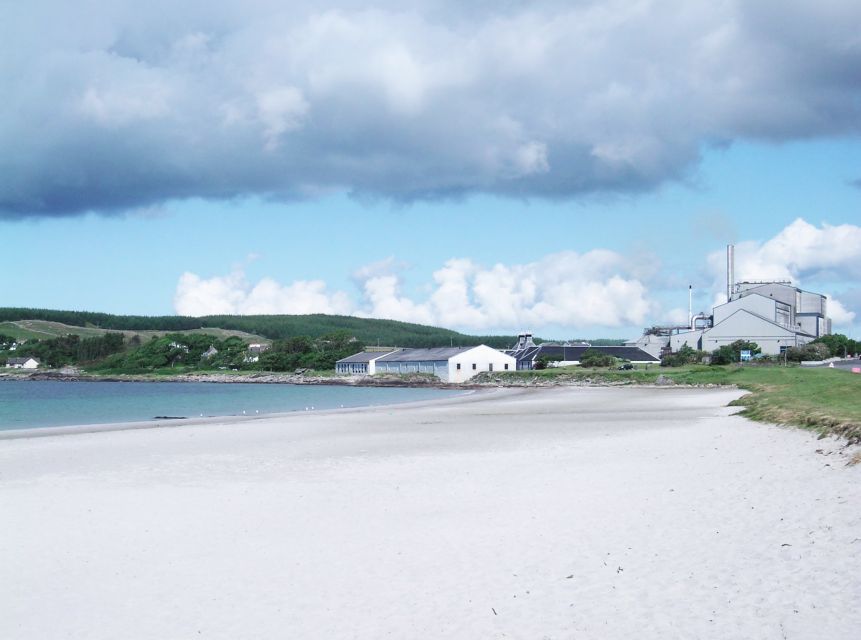 From Edinburgh: Islay and The Whisky Coast 4-Day Tour - Day 1: Loch Lomond, Oban, and Kilmartin Glen
