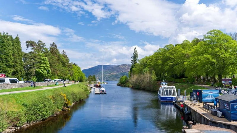 From Edinburgh: Loch Ness & Scottish Highlands Tour - Leaving Edinburgh for Stirling and the Trossachs