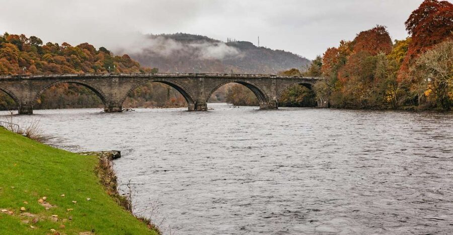 From Edinburgh: Scottish Highlands Tour with Whisky Tasting - Why this Highlands day trip works from Edinburgh