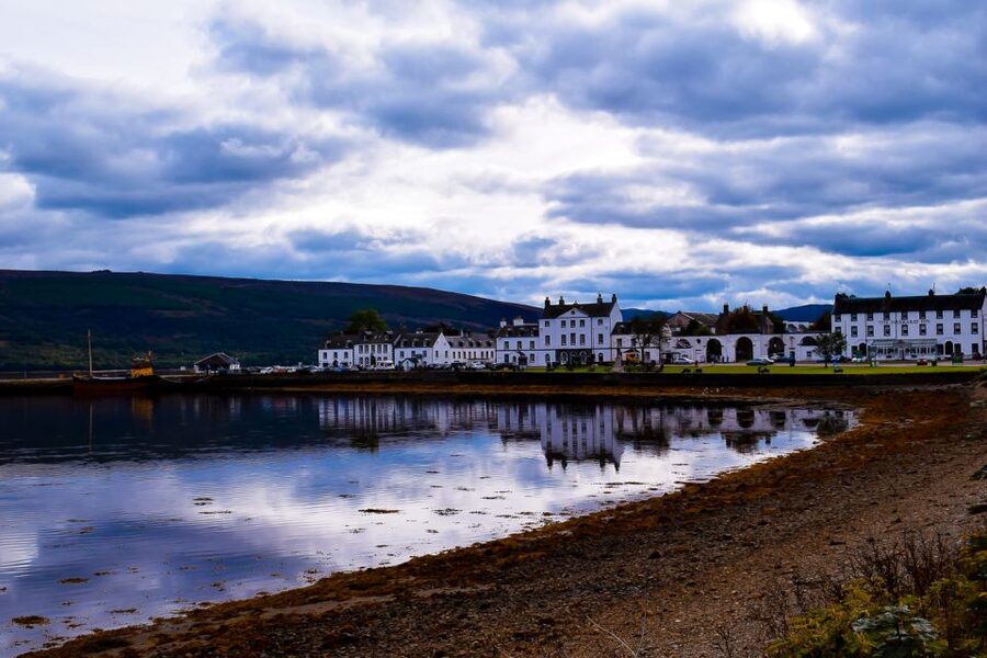 From Edinburgh: West Highland Lochs and Castles Day Trip - Inveraray, Loch Fyne, and the Duke of Argyll’s castle