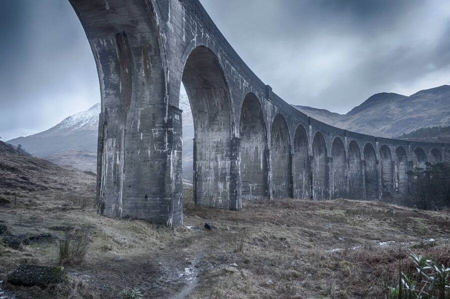 From Glasgow: Glenfinnan, Fort William, and Glencoe Day Trip - Fort William beneath Ben Nevis