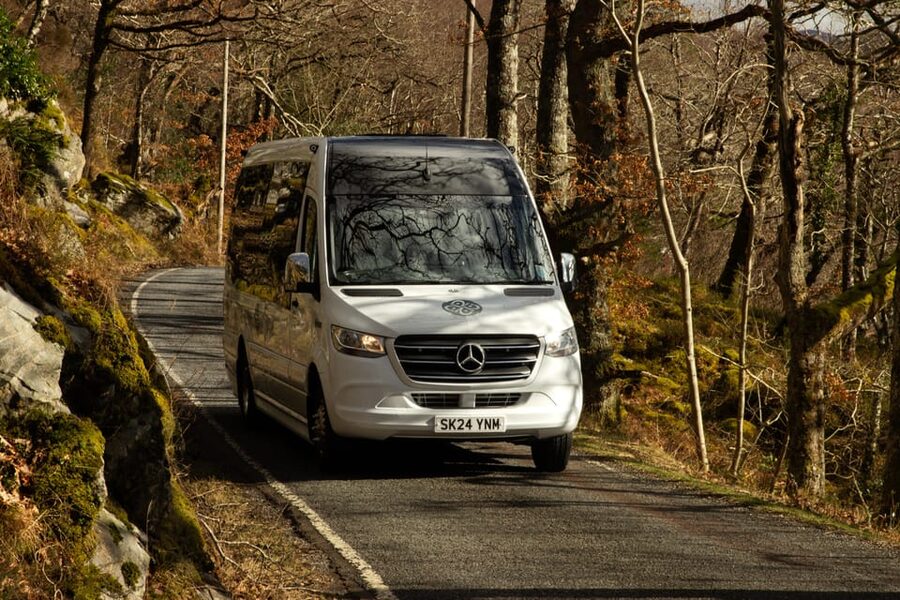 From Glasgow: Glenfinnan, Fort William, and Glencoe Day Trip - Loch Lomond and Tarbet on the way home