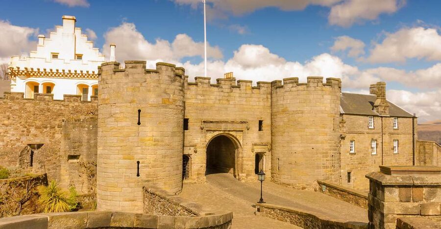 From Glasgow: Loch Lomond, Trossachs & Stirling Castle Tour - What the $71 price really covers