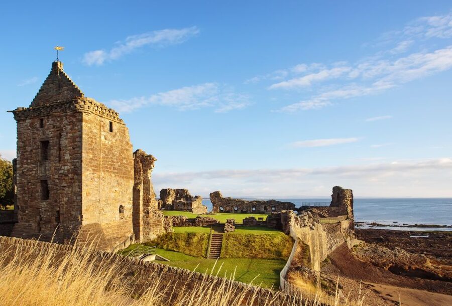 From Glasgow: St Andrews & the Kingdom of Fife Full-Day Tour - Falkland, royal Scotland in village form