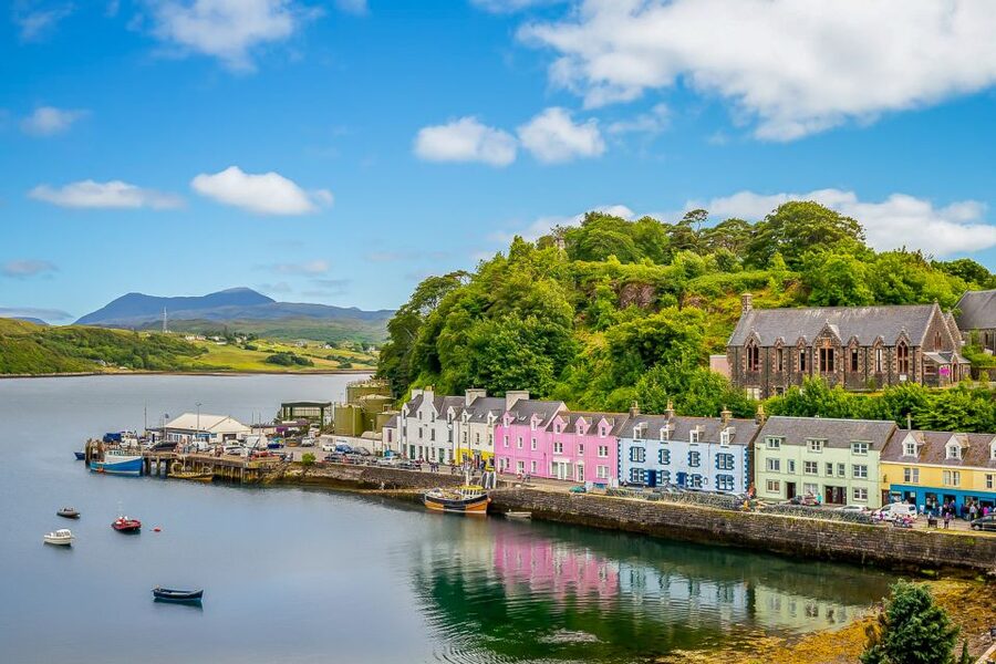 From Inverness: Isle of Skye and Fairy Pools Day Trip - Portree: one useful hour for lunch