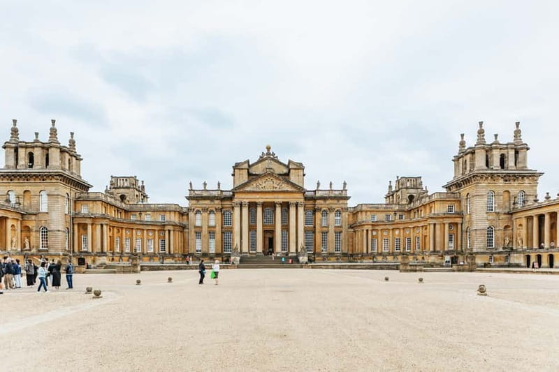From London: Cotswolds, Blenheim Palace & Downtown Abbey - The Cotswolds by coach: scenery between the stops