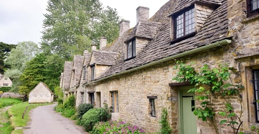 From London: Cotswolds Villages Small Group Day Tour - Key points to know before booking