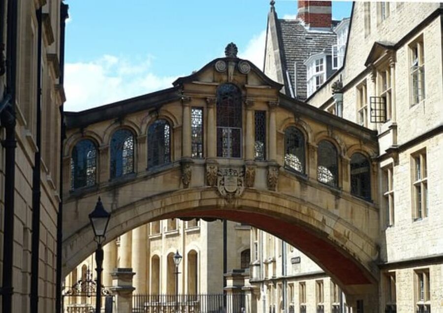 From London: Cotswolds Villages Small Group Day Tour - The countryside between villages