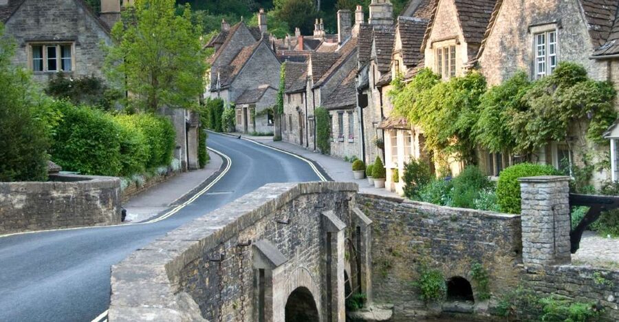 From London: Full-Day Guided Tour of the Cotswolds - Coach travel, timing, and the real cost of the day