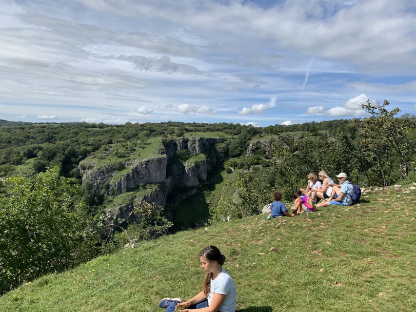 From London: Glastonbury and Cheddar Gorge Guided Day Trip - Meeting at Earls Court at 8:00 AM