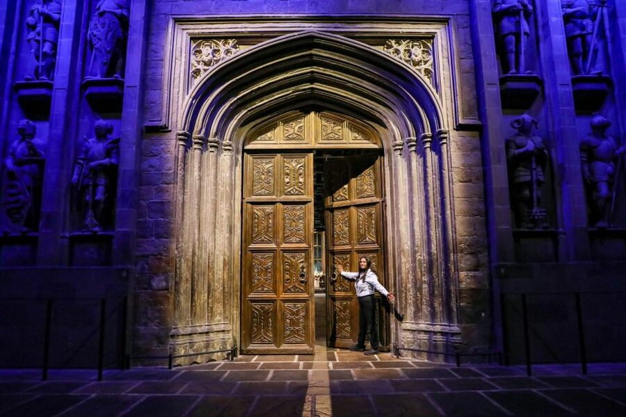 From London: Harry Potter Family Package with Transfers - Food, Butterbeer, and the mid-tour break